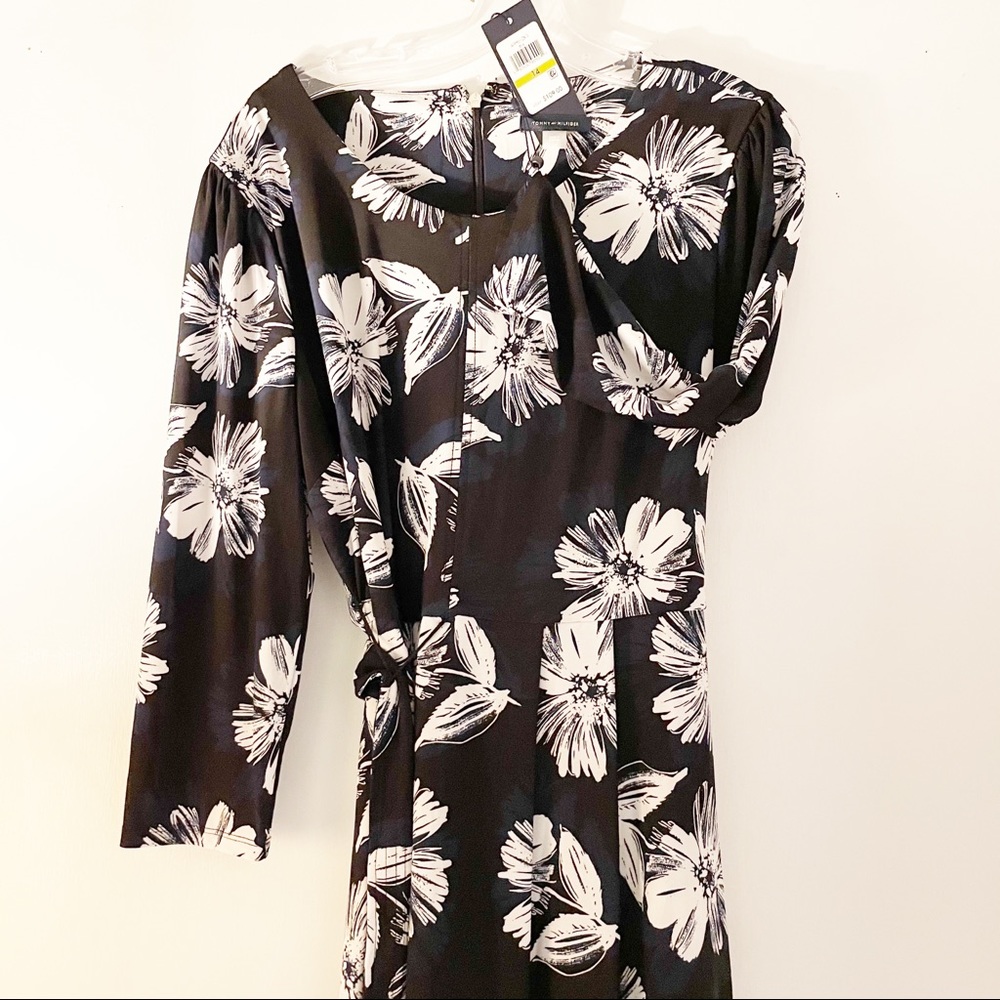 Tommy Hilfiger long sleeve pattern navy blue dress